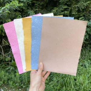 Lot 5 feuilles couleur - 17 x 23 cm